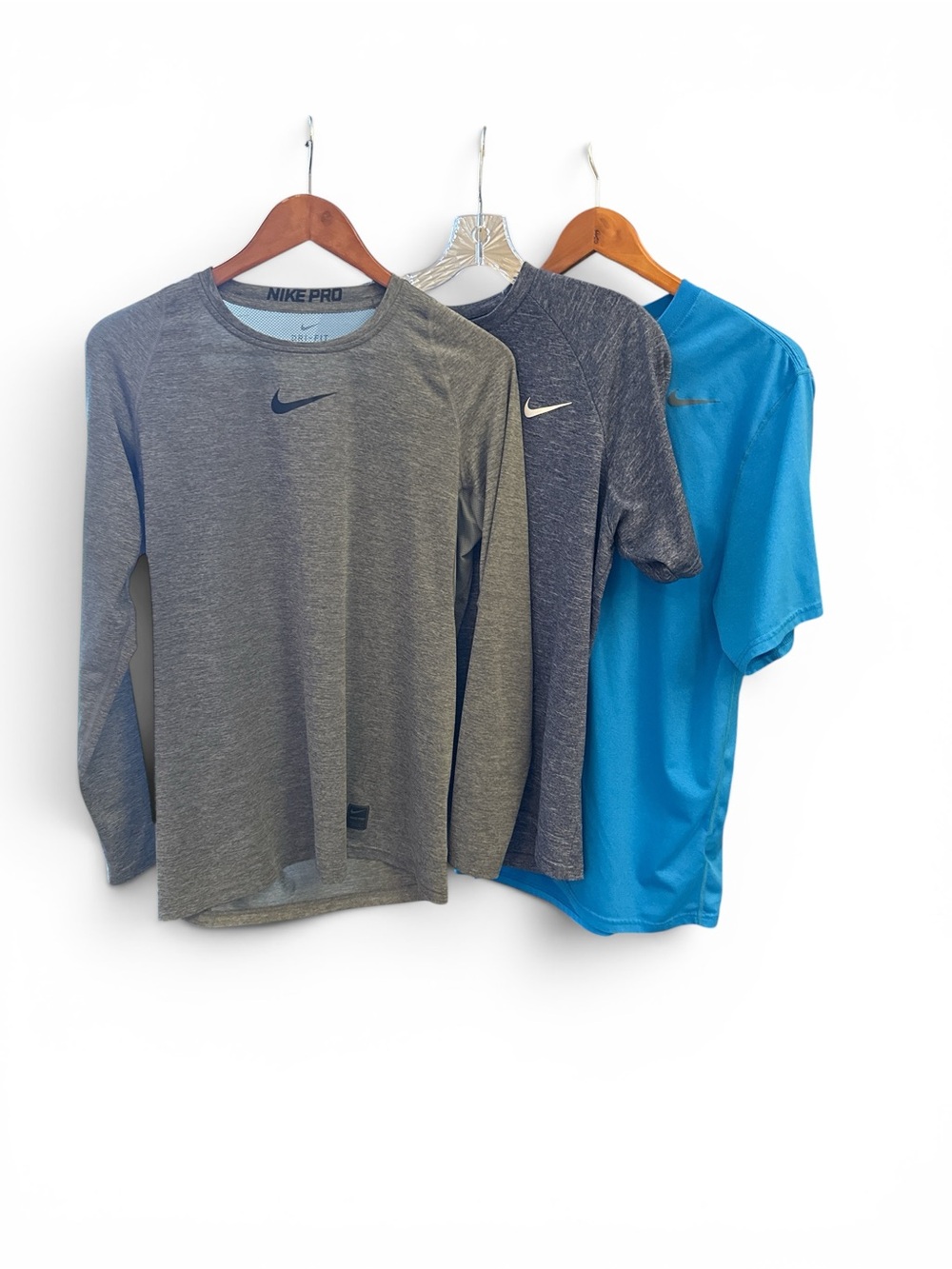 Nike Men’s Dry Fit Bundle Med and Large